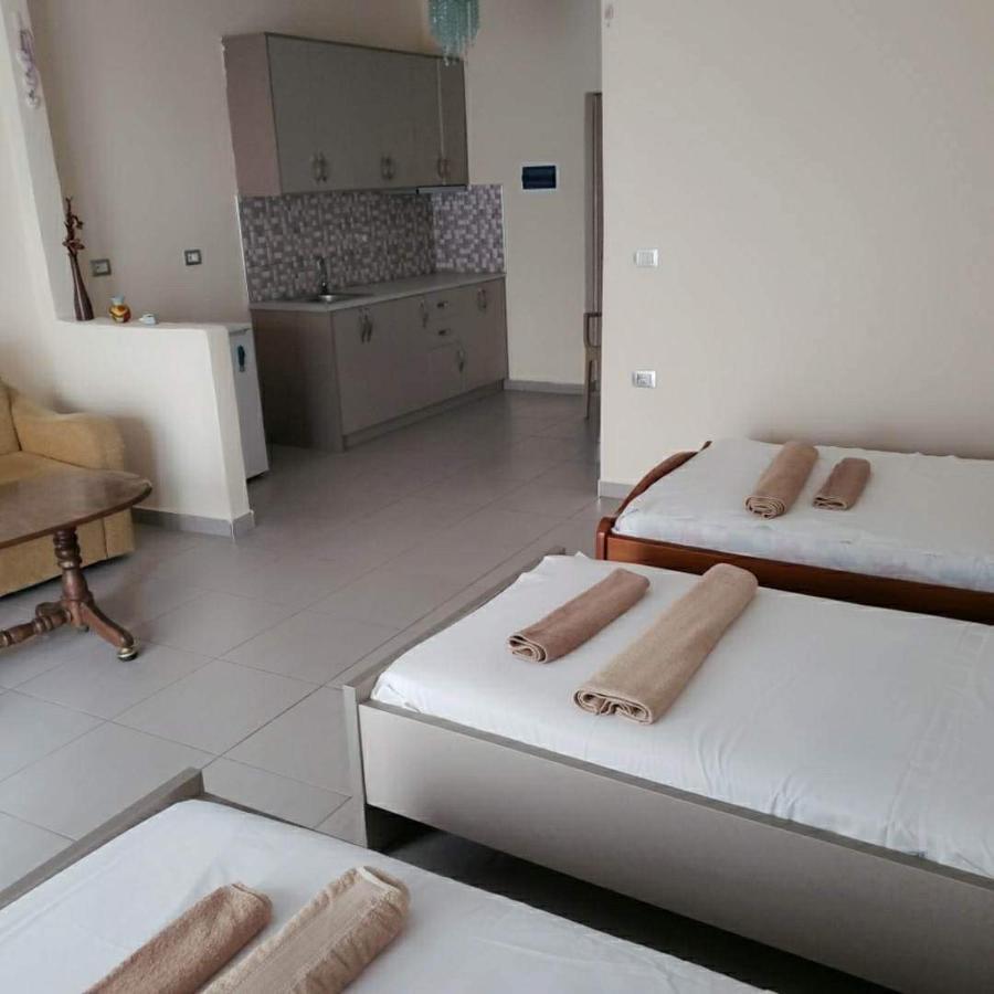Riviera Rooms ساراندا المظهر الخارجي الصورة