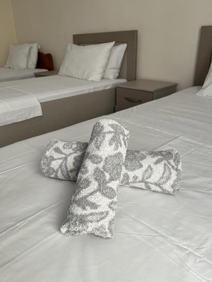 Riviera Rooms ساراندا المظهر الخارجي الصورة