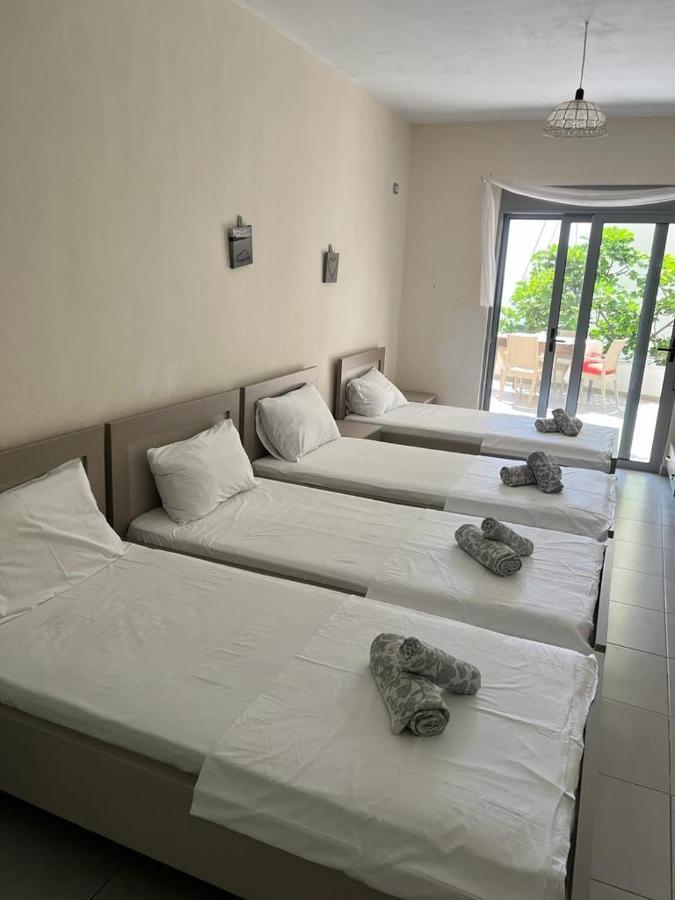 Riviera Rooms ساراندا المظهر الخارجي الصورة