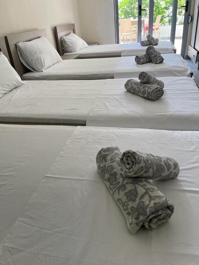 Riviera Rooms ساراندا المظهر الخارجي الصورة