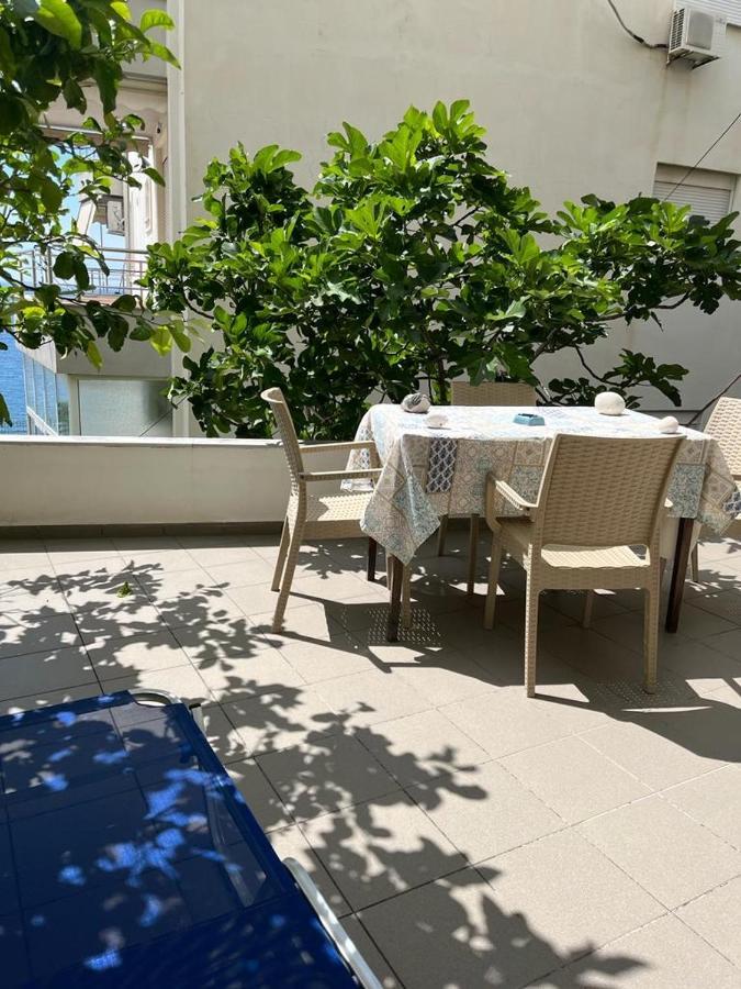 Riviera Rooms ساراندا المظهر الخارجي الصورة