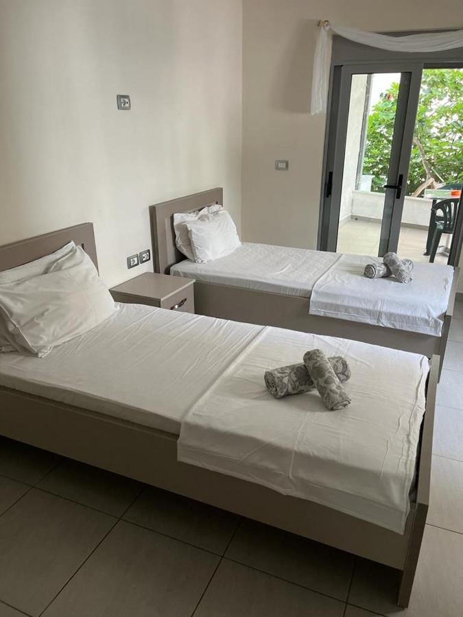 Riviera Rooms ساراندا المظهر الخارجي الصورة