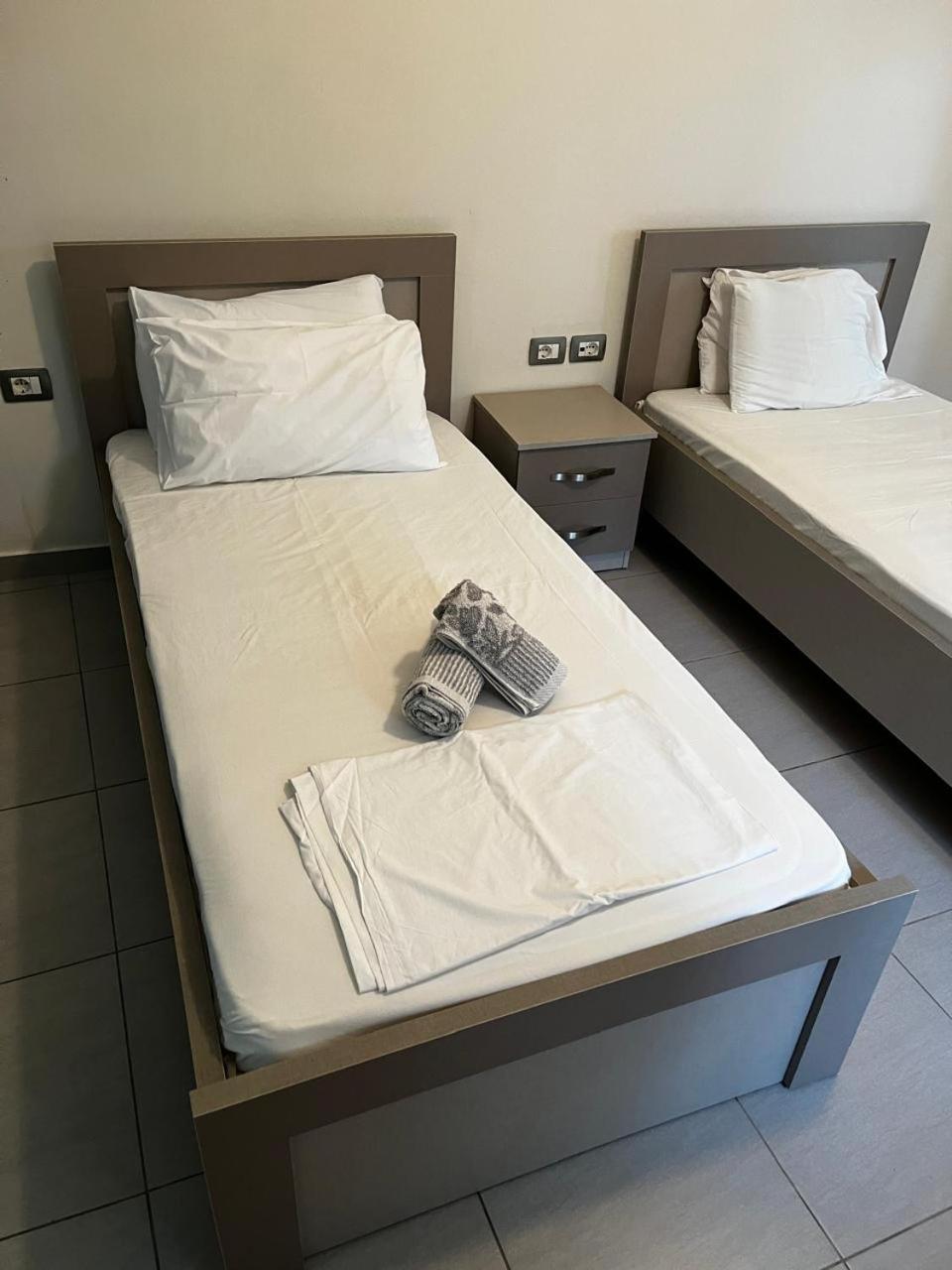 Riviera Rooms ساراندا المظهر الخارجي الصورة