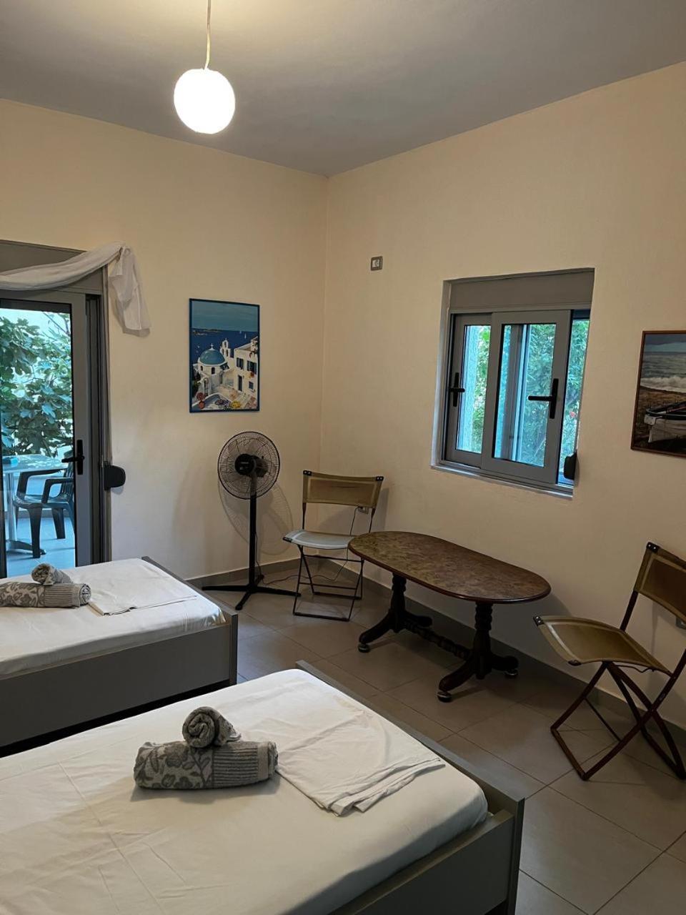 Riviera Rooms ساراندا المظهر الخارجي الصورة