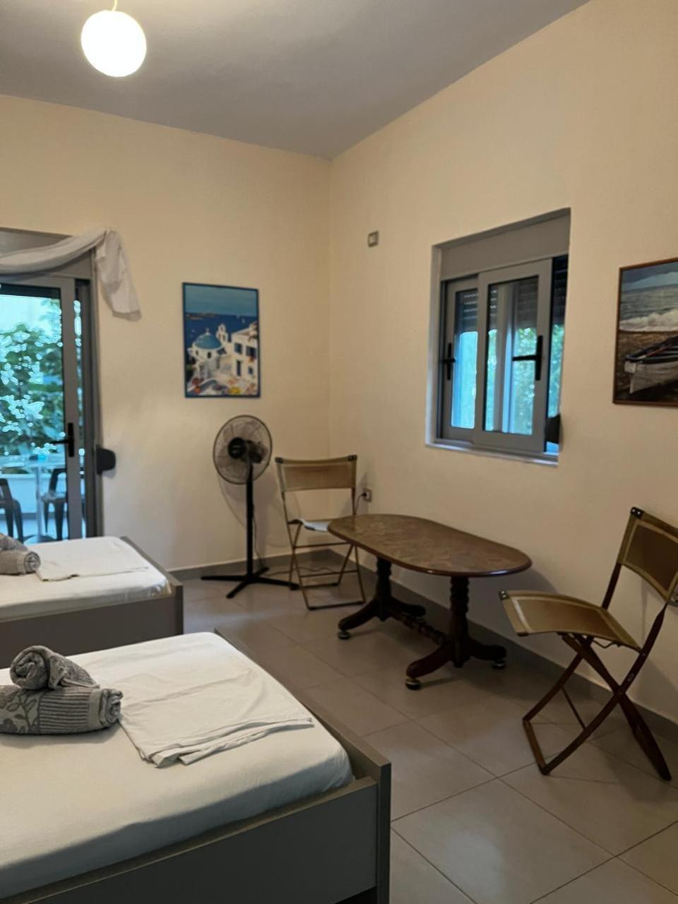Riviera Rooms ساراندا المظهر الخارجي الصورة