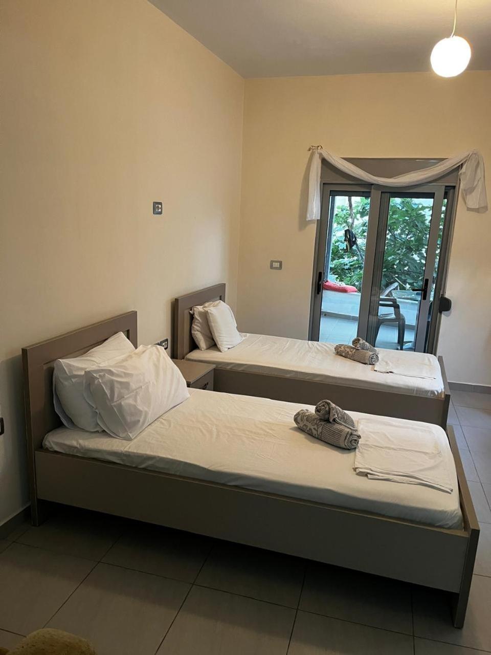 Riviera Rooms ساراندا المظهر الخارجي الصورة